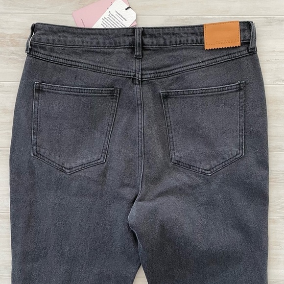 NWT Avec Les Filles Black Cropped Bootleg Distressed Jeans - Picture 4 of 6